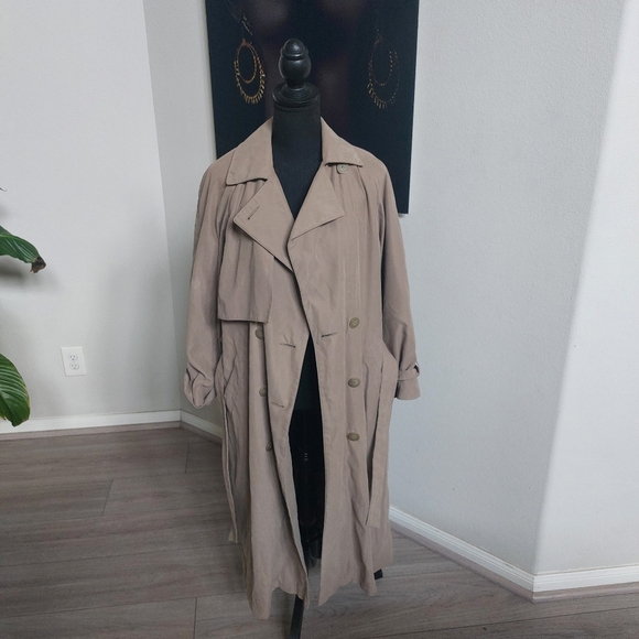 NEW YORK HARBOR From ANDREA Vintage Trench Coat Size 8P. - Picture 10 of 15